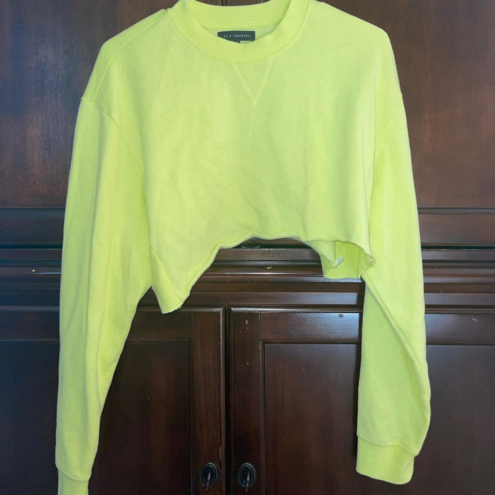 neon yellow  cropped sweatshirt